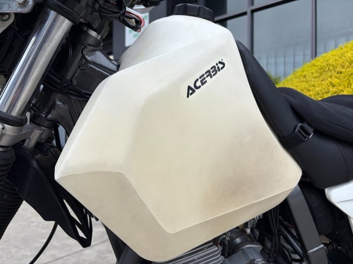 2015 Suzuki DR650SE Grey