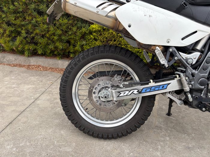 2015 Suzuki DR650SE Grey