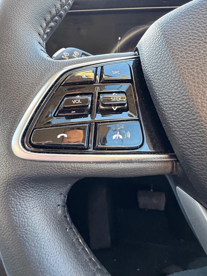 2023 Mahindra XUV700 AX7L Red Rage