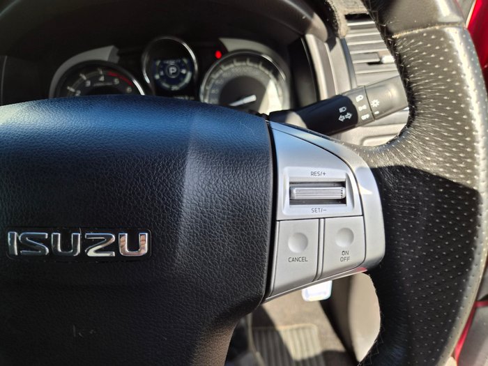 2020 Isuzu MU-X LS-M