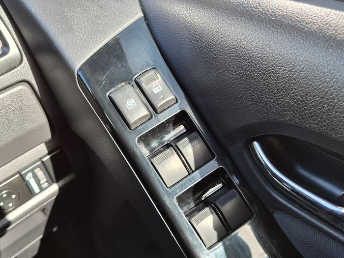 2020 Isuzu MU-X LS-M