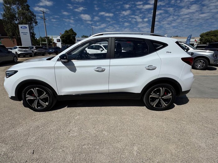 2022 MG ZST Excite MY22 York White