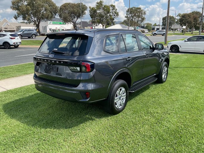 2023 Ford Everest Ambiente