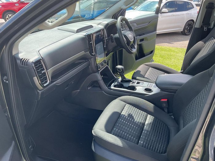 2023 Ford Everest Ambiente