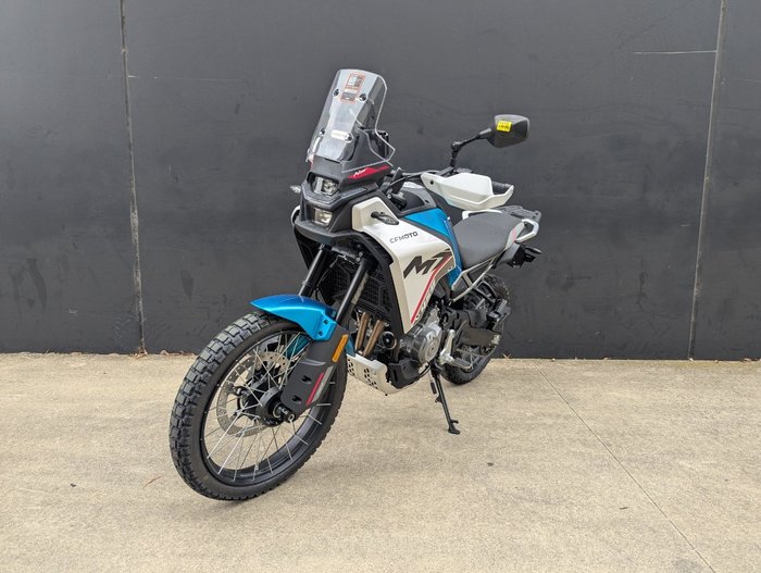 2026 CFMOTO 2026 CF MOTO 450CC 450 MT DUAL SPORTS ZEPHYR BLU