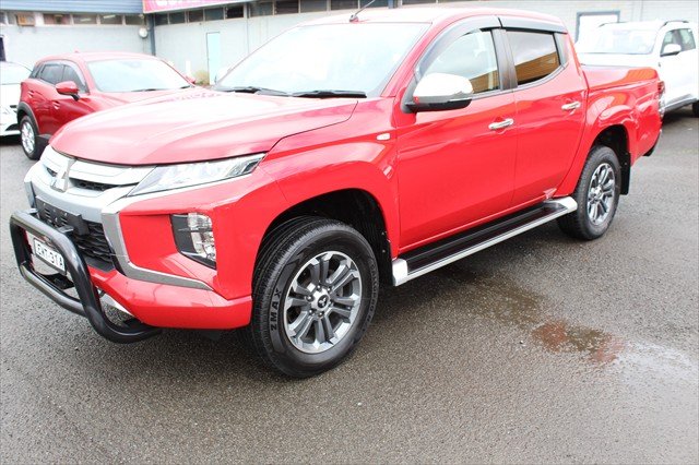 2020 Mitsubishi Triton