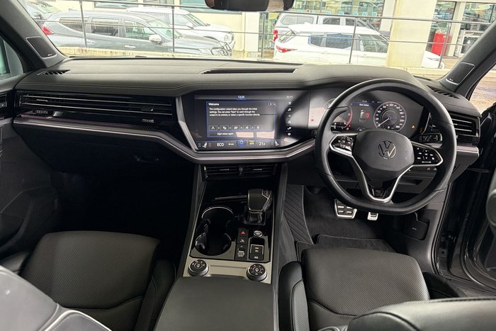 2022 Volkswagen Touareg 210TDI R-Line