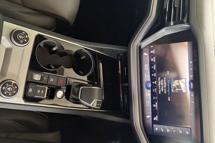 2022 Volkswagen Touareg 210TDI R-Line