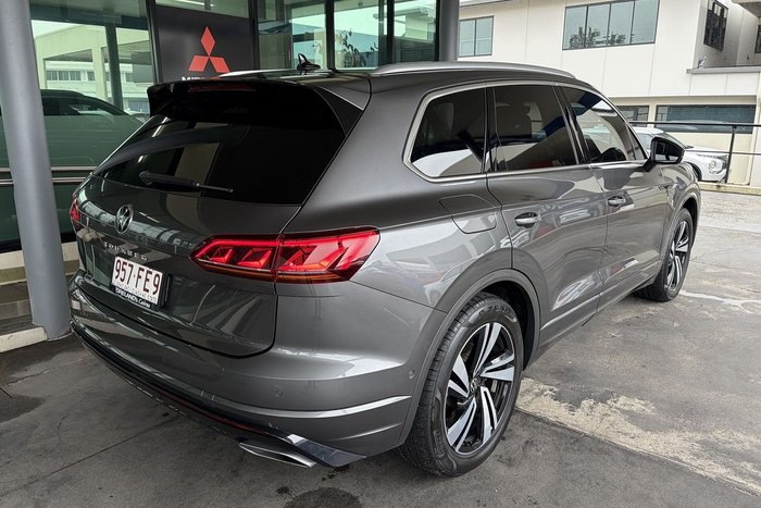 2022 Volkswagen Touareg 210TDI R-Line