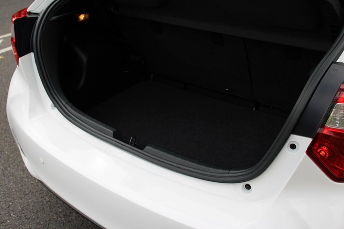 2019 Toyota Yaris Ascent NCP130R Glacier White