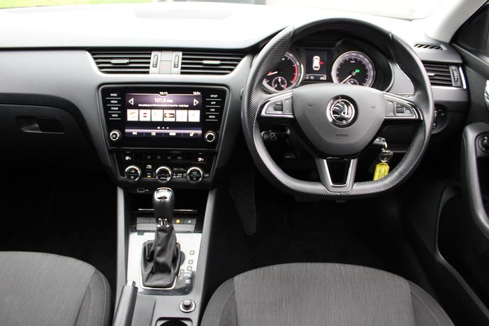 2019 SKODA Octavia 110TSI NE MY19 Candy White