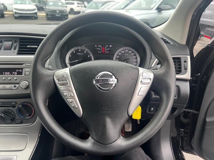 2013 Nissan Pulsar ST