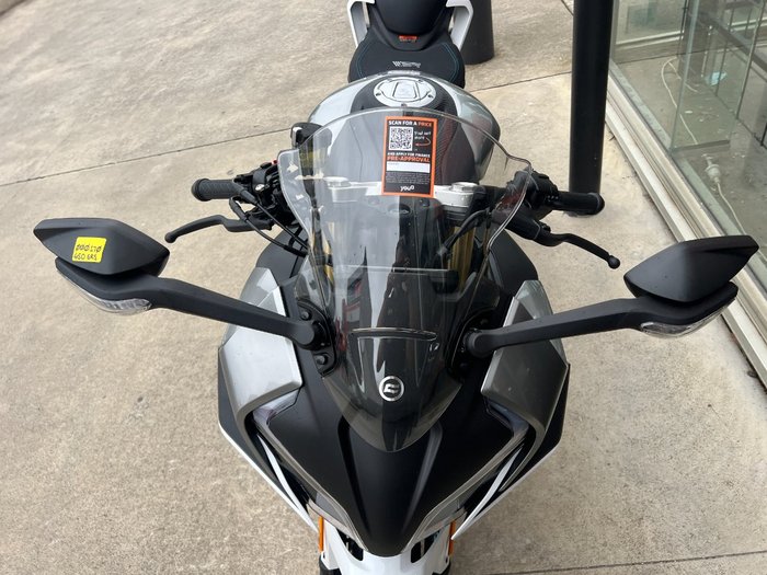 2026 CFMOTO 2026 CF MOTO 450CC 450 SR S Road NEBULA WHITE