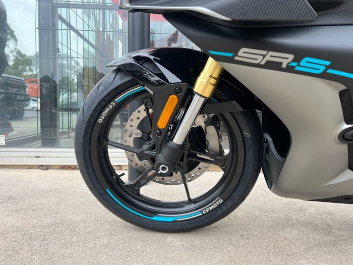 2026 CFMOTO 2026 CF MOTO 450CC 450 SR S Road Gem Black