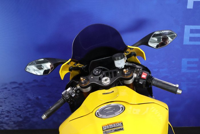 2016 Yamaha YZF-R1 Black