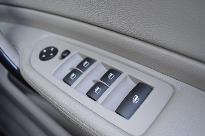 2008 BMW 1 Series 125i E88 Cashmere Silver