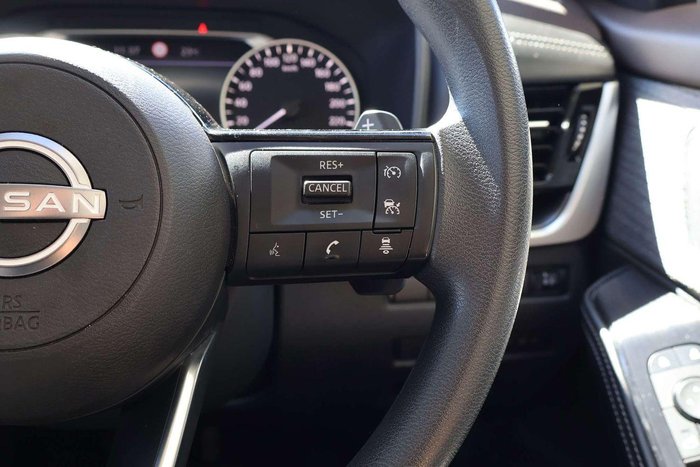 2024 Nissan X-TRAIL ST