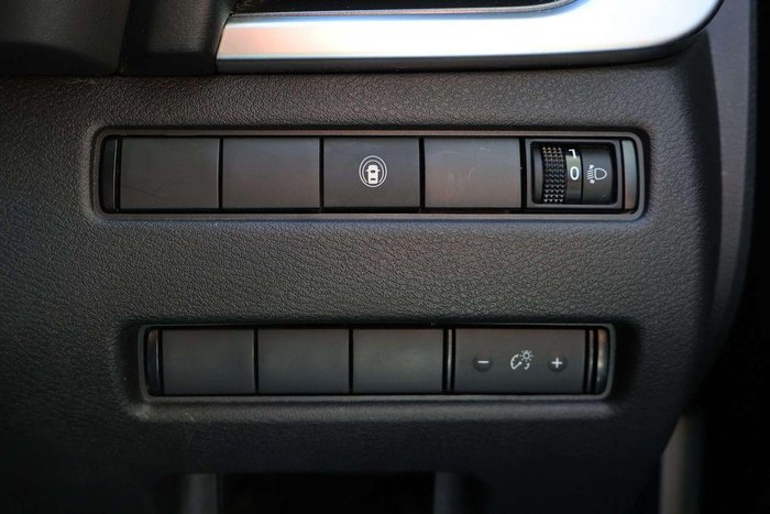 2024 Nissan X-TRAIL ST