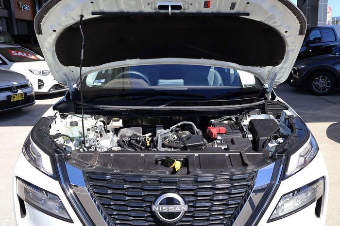 2024 Nissan X-TRAIL ST