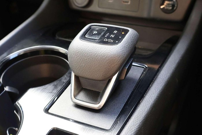 2024 Nissan X-TRAIL ST