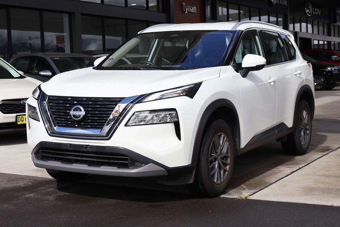 2024 Nissan X-TRAIL ST