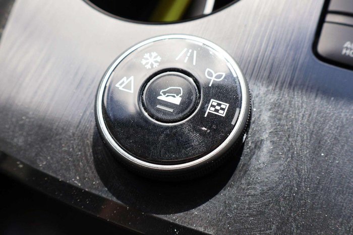 2024 Nissan X-TRAIL ST