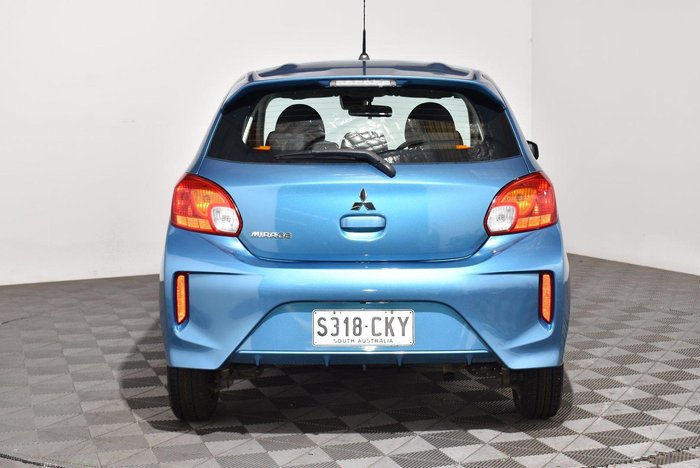 2021 Mitsubishi Mirage ES