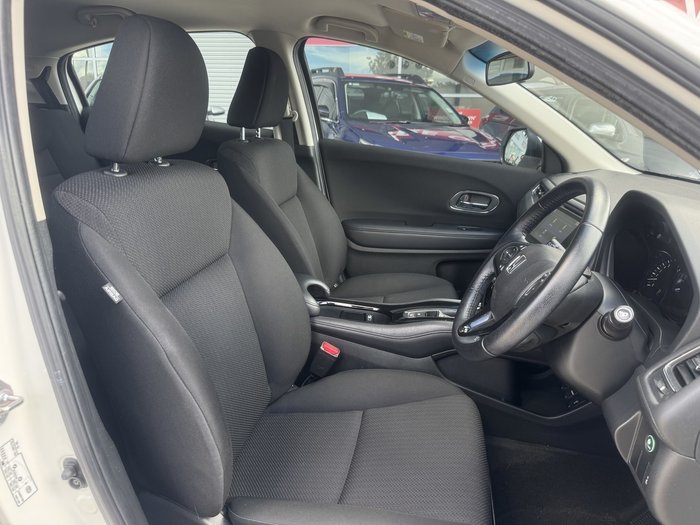 2016 Honda HR-V VTi-S