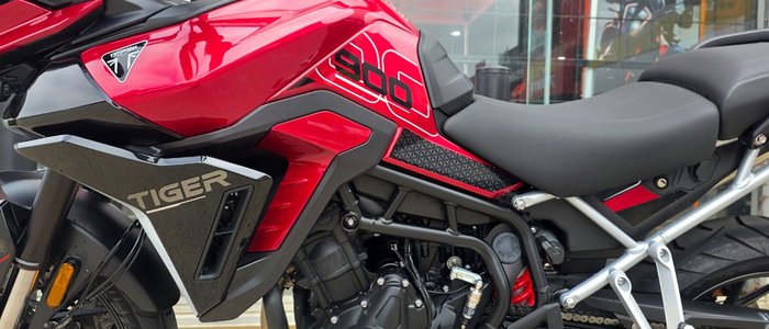 2025 Triumph TIGER 900 GT PRO RED