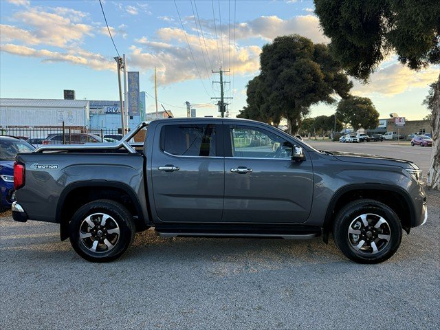 2025 Volkswagen AMAROK STYLE