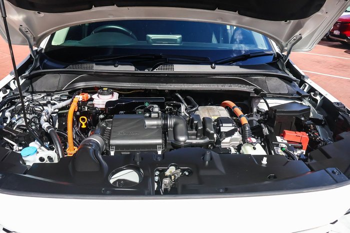 2024 Honda HR-V e:HEV L