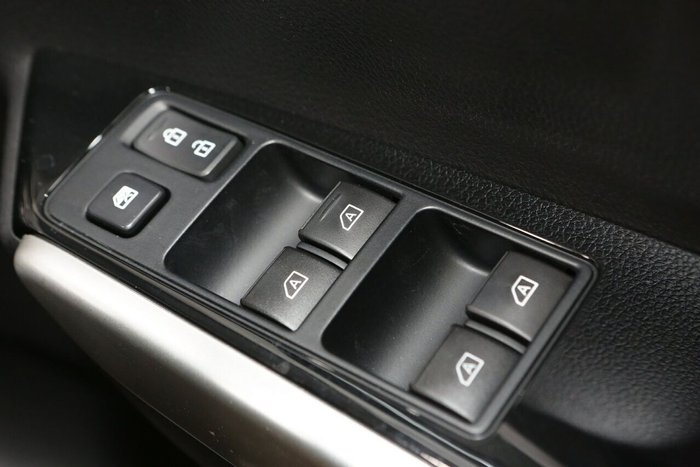 2025 Mitsubishi Pajero Sport GLS