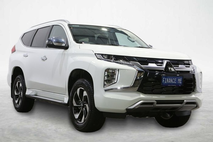 2025 Mitsubishi Pajero Sport GLS