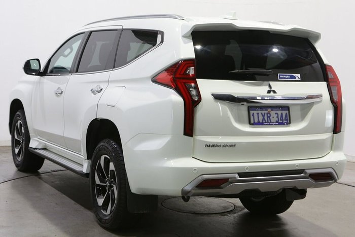 2025 Mitsubishi Pajero Sport GLS