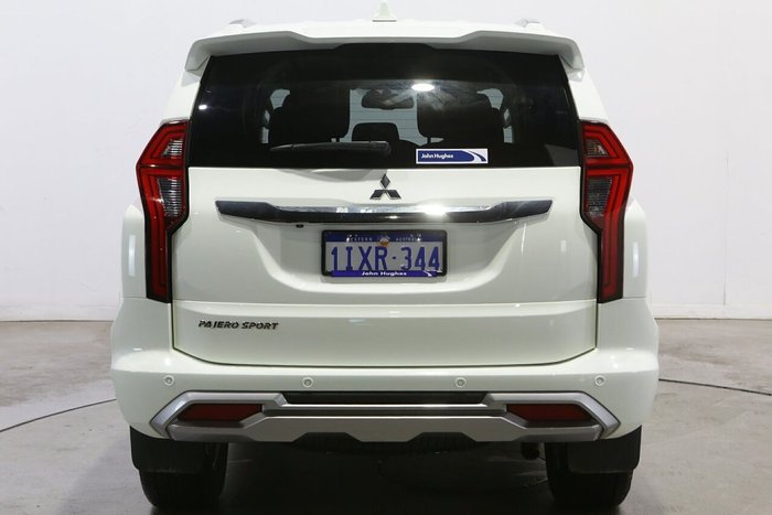 2025 Mitsubishi Pajero Sport GLS