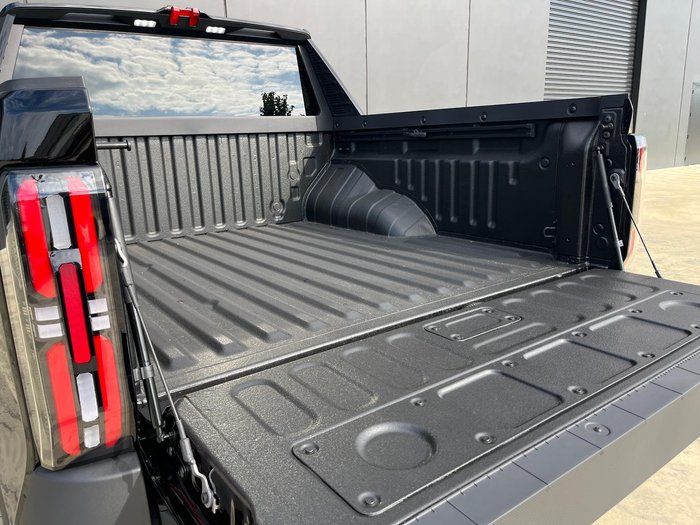 2025 MG MGU9 Explore X