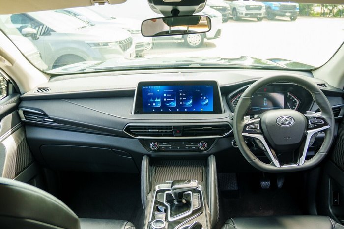 2024 LDV D90 Executive