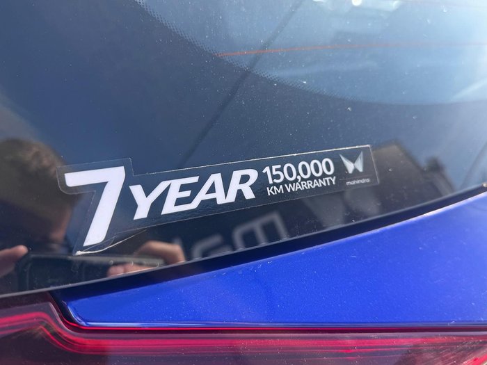 2025 Mahindra XUV700 AX7L