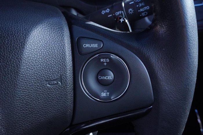 2016 Honda HR-V VTi-L