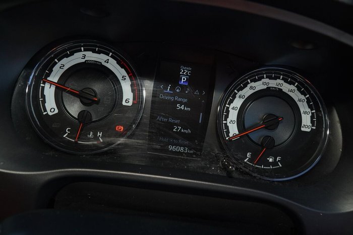 2019 Toyota Hilux Rogue