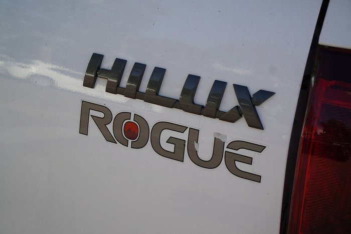 2019 Toyota Hilux Rogue