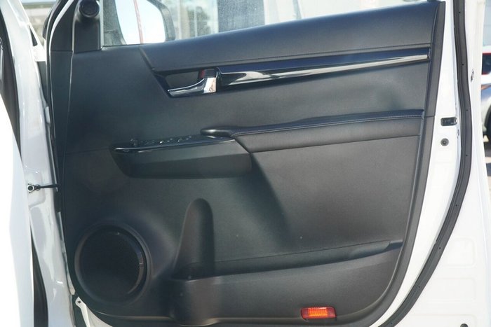2019 Toyota Hilux Rogue