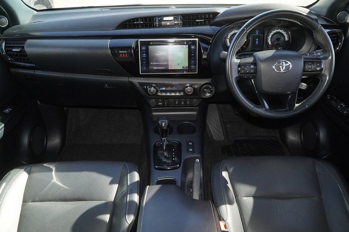 2019 Toyota Hilux Rogue