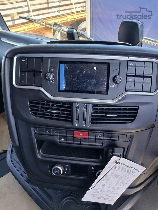 2024 Iveco S-Way AS230