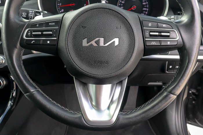 2023 Kia Stinger 330S