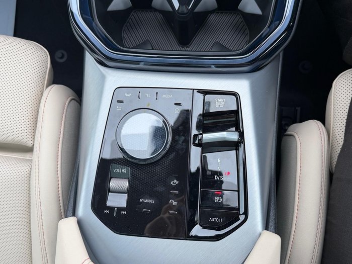2025 BMW X3 20 xDrive