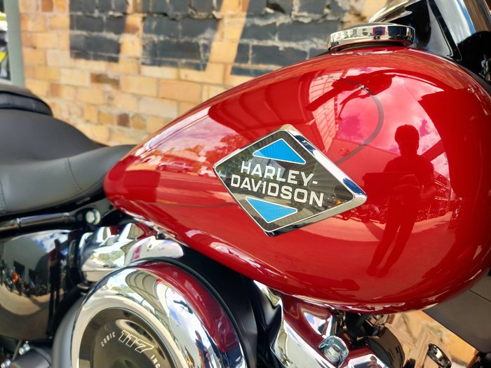 2026 HARLEY-DAVIDSON HERITAGE CLASSIC 117 (FLHC) ROAD BRILLIANT RED