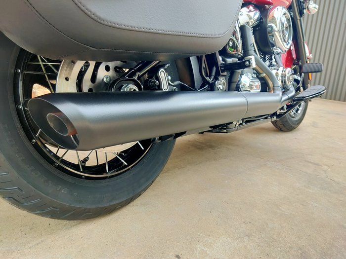 2026 HARLEY-DAVIDSON HERITAGE CLASSIC 117 (FLHC) ROAD BRILLIANT RED