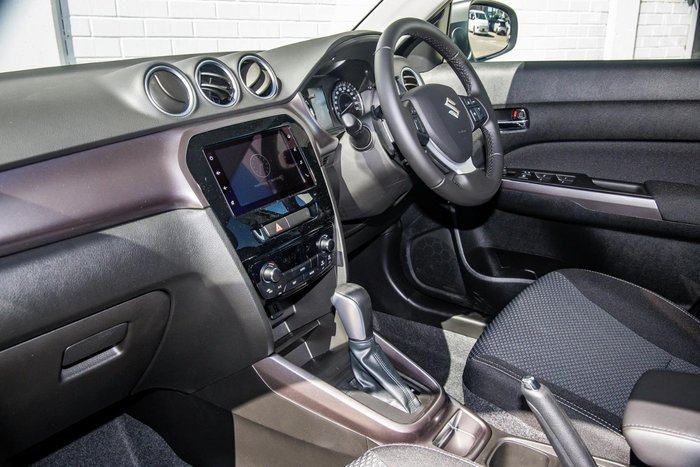 2026 Suzuki Vitara Turbo Hybrid