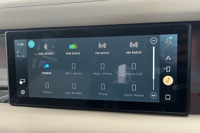 2023 Land Rover Defender 110 D300 X-Dynamic SE
